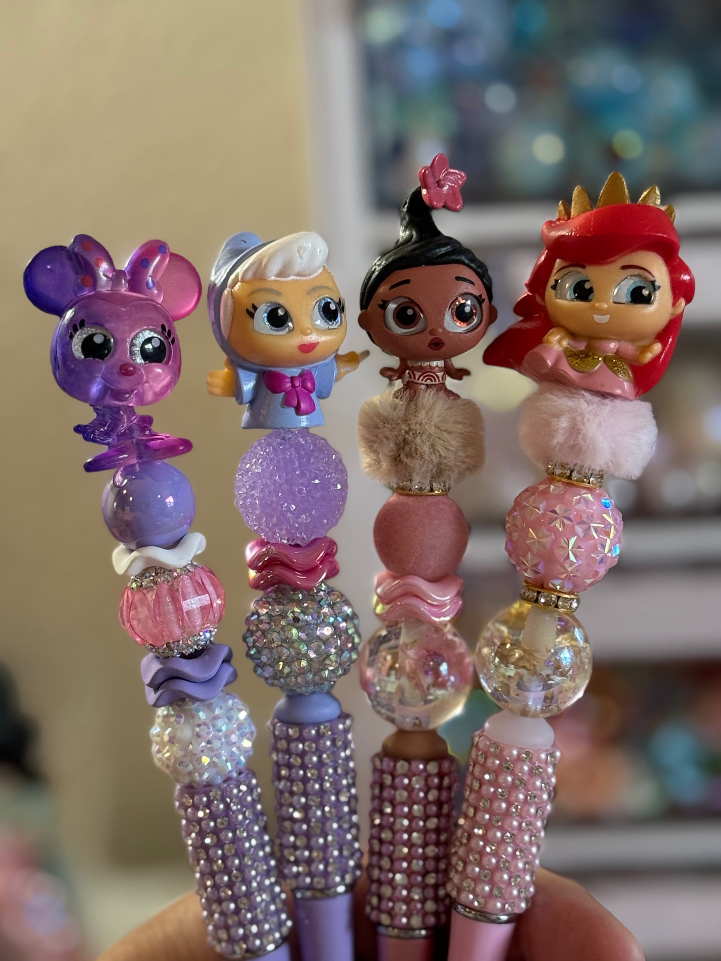 Doorable Pen with Half Rhinestone/Half Pearl