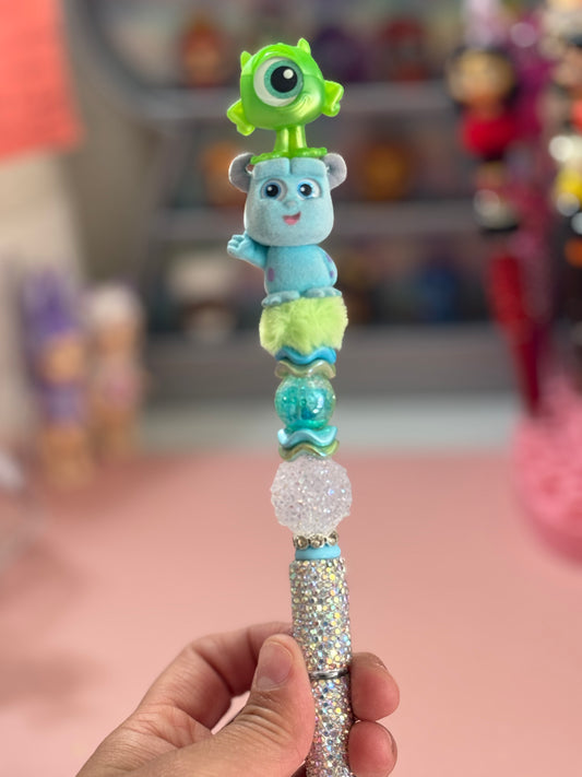 Double Doorable Pen